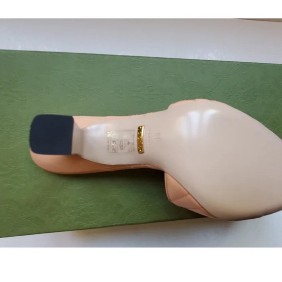 Gucci sandles - Picture 6 of 6